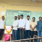 ज्ञान प्रसार माध्यमिक व उच्च माध्यमिक विद्यालयात शिक्षण महर्षी ज्ञानदेव मोहेकर गुरुजींना अभिवादन